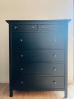 Zwart bruine Ikea Hemnes ladekast, Huis en Inrichting, Kasten | Ladekasten, Ophalen, Gebruikt, 100 tot 150 cm, 5 laden of meer