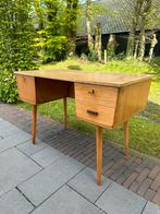 Vintage bureau, Huis en Inrichting, Bureaus, Gebruikt, Ophalen