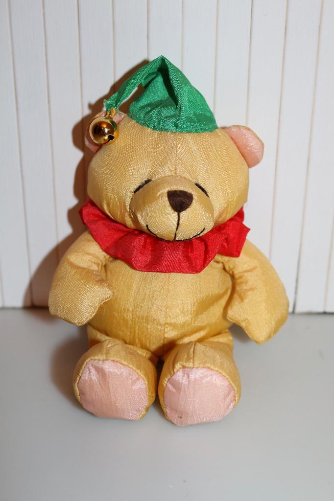 Forever Friends beertje elf met belletje Hallmark Kerst, Verzamelen, Beren en Cherished Teddies, Zo goed als nieuw, Stoffen beer