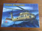 UH-60A Blackhawk (HobbyBoss 1/72), Hobby en Vrije tijd, Modelbouw | Vliegtuigen en Helikopters, Overige merken, 1:72 tot 1:144