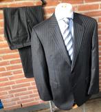 Digel pak Donkergrijs streep Super 120’S Wol Maat 52, Kleding | Heren, Ophalen of Verzenden, Zo goed als nieuw, Maat 52/54 (L)
