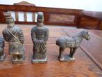 6 keramiek beeldjes van het terra cotta leger, China, Antiek en Kunst, Antiek | Keramiek en Aardewerk, Ophalen of Verzenden