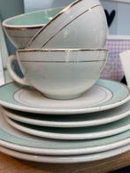 Mintgroen servies met gouden rand, Antiek en Kunst, Ophalen of Verzenden