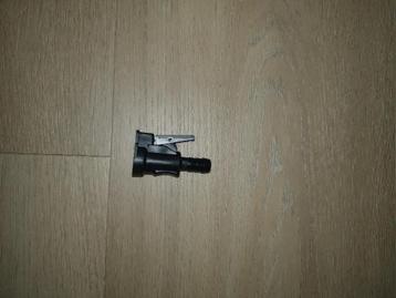 Connector voor Suzuki brandstofaansluiting 10mm beschikbaar voor biedingen