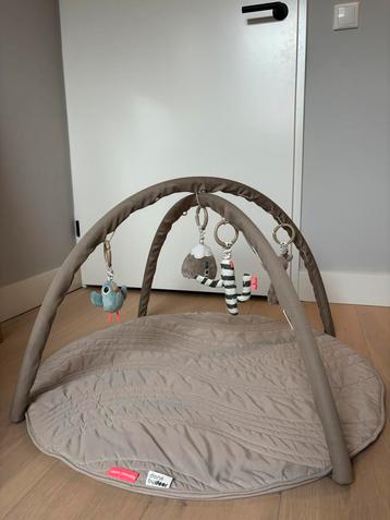 Done By Deer Lalee Speelkleed Sand beschikbaar voor biedingen