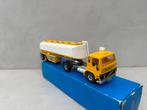 1/55 siku Volvo f-7 turbo tanker dealer model geel, Ophalen of Verzenden, Zo goed als nieuw, Bus of Vrachtwagen, SIKU