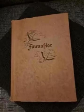 FAUNAFLOR II / Au Royaume des Animaux et des Plantes beschikbaar voor biedingen
