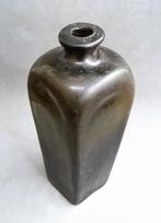 Om 1800 - 1850 Klein Model 22 cm. Kelderfles Vierkant Fles, Antiek en Kunst, Ophalen of Verzenden