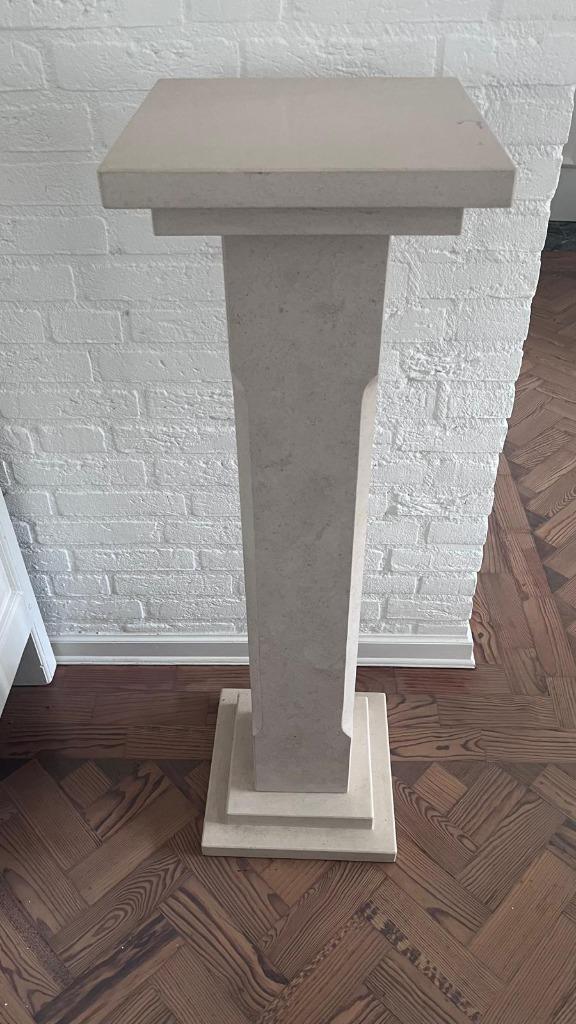 Stijlvolle natuursteen zuil, sokkel, 102 cm hoog, meer stuks, Huis en Inrichting, Woonaccessoires | Zuilen en Pilaren, Zo goed als nieuw