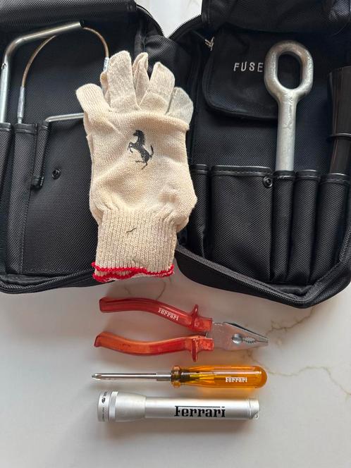 Ferrari 458 Italia Toolkit - Compleet & OEM, Auto diversen, Autogereedschap, Zo goed als nieuw, Ophalen of Verzenden