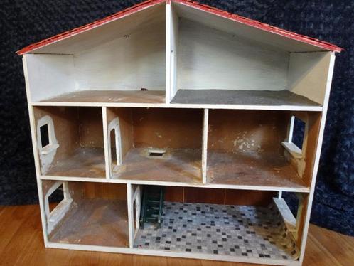 Poppenhuis (opknappen), Verzamelen, Poppenhuizen en Toebehoren, Gebruikt, Poppenhuis, Ophalen