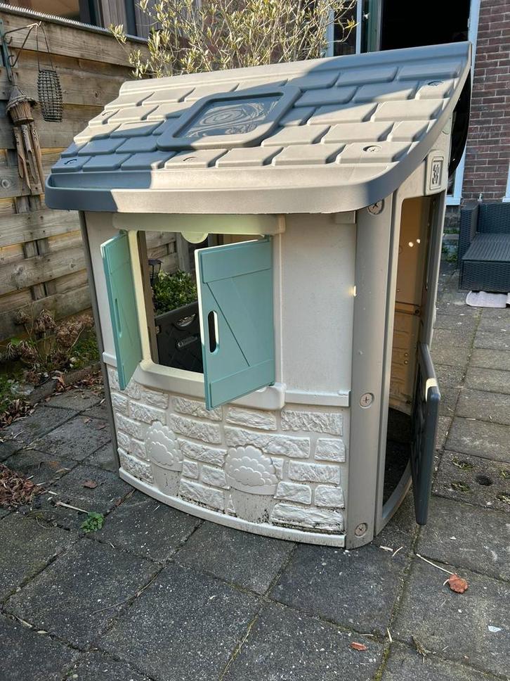 Smoby speelhuis, Kinderen en Baby's, Speelgoed | Buiten | Speelhuisjes, Zo goed als nieuw, Kunststof, Ophalen