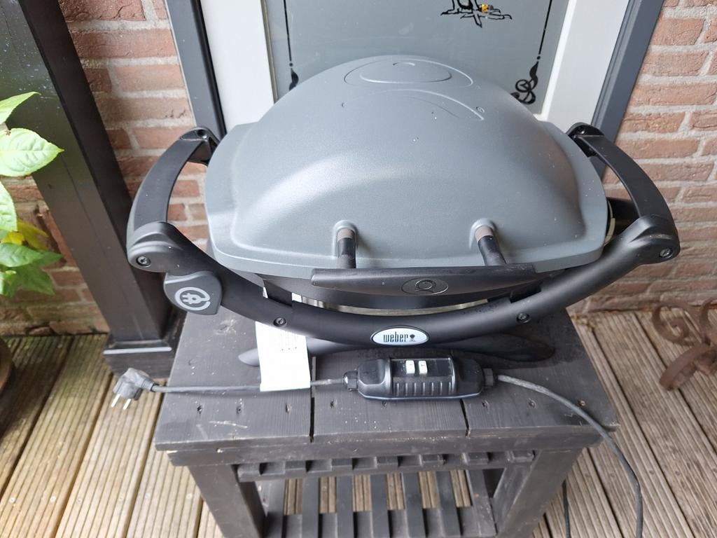 Weber elektrische BBQ - Perfect voor balkon of tuin!, Ophalen of Verzenden, Gebruikt, Weber