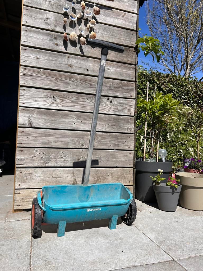 Gardena 430 Strooiwagen voor meststoffen/zaden, Tuin en Terras, Hand-tuingereedschap, Ophalen, Gebruikt, Overige soorten