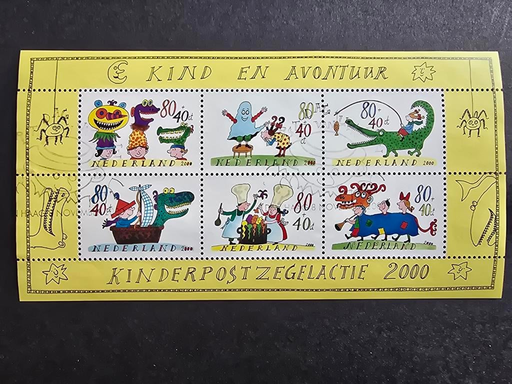 Kinderpostzegelvel 2000 - NVPH 1930 1, Postzegels en Munten, Postzegels | Nederland, Ophalen of Verzenden, Na 1940, Gestempeld