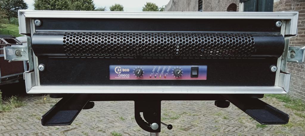 PA versterker, Ophalen, Gebruikt, 500 tot 1000 watt