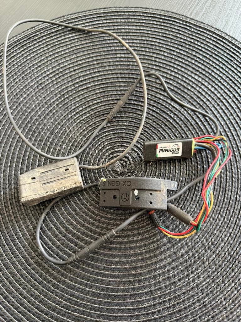 Speedfun Speedbox rim magnet bosch, Ophalen of Verzenden, Zo goed als nieuw, Elektrische gitaar