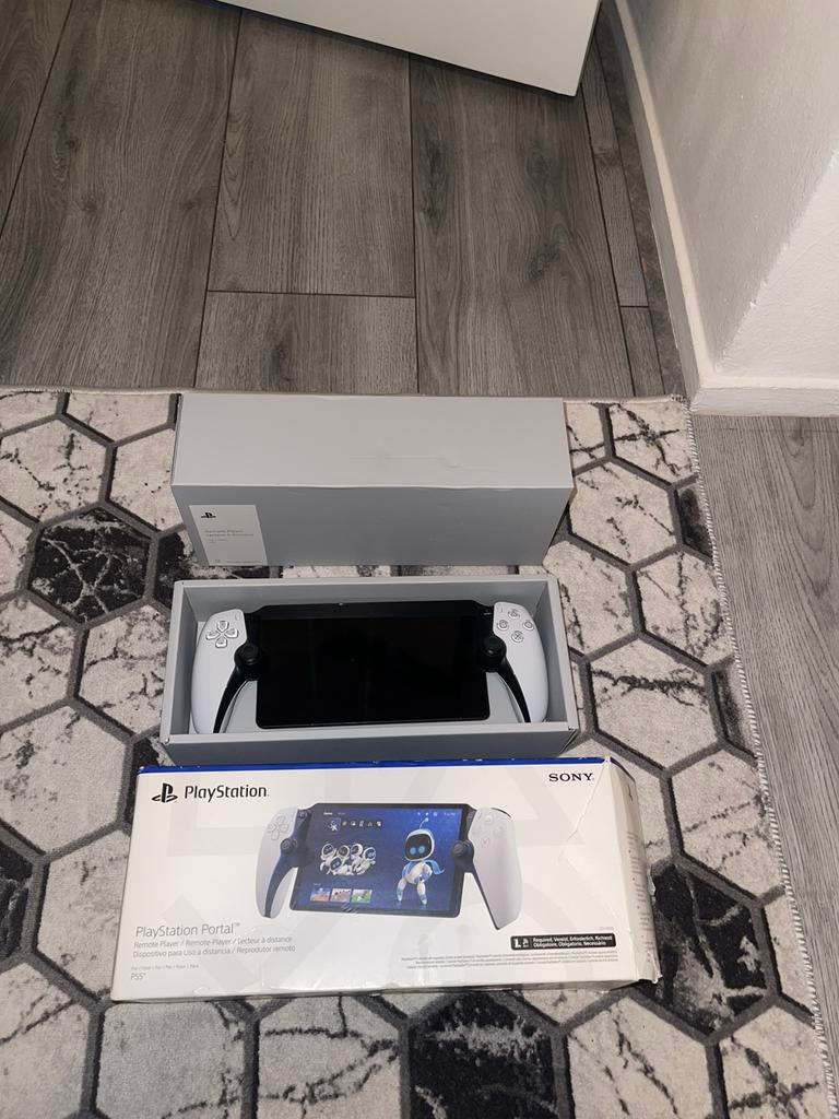 PlayStation Portal (PS5), Ophalen, Zo goed als nieuw, Draadloos