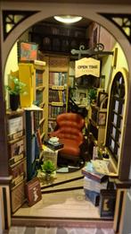 Rolife Book Nook Shakespeare Bookshelf Decoration, Boeken, Verzenden