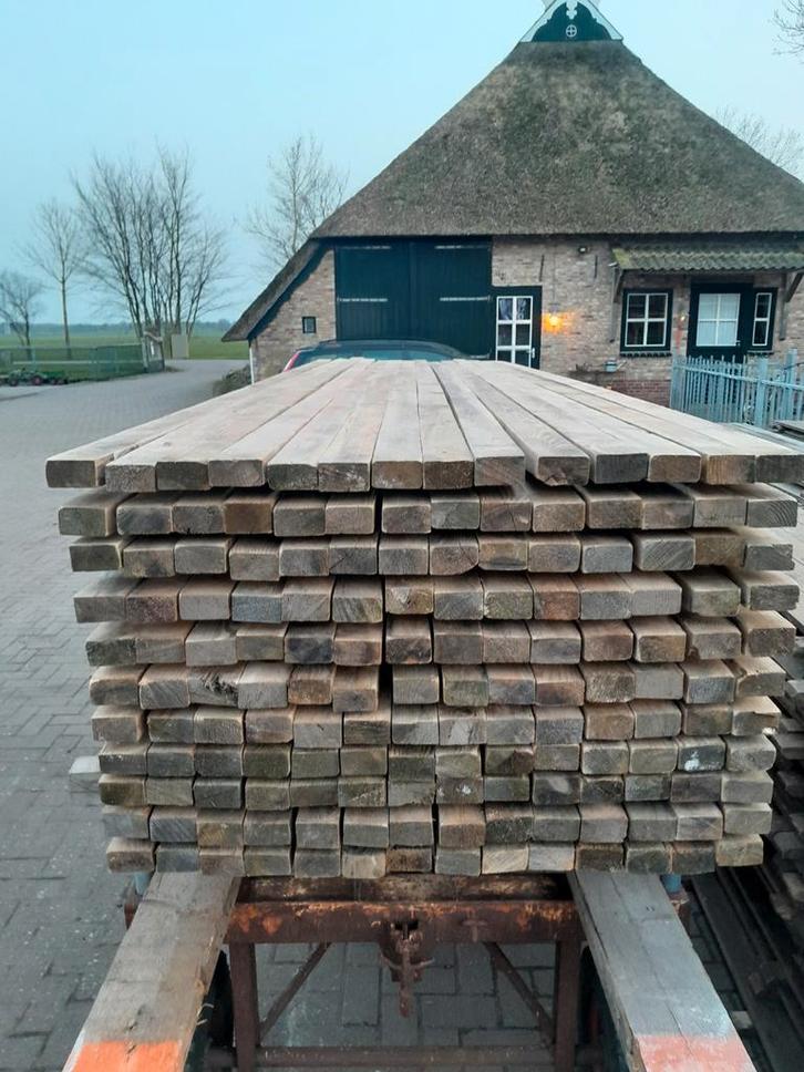 Gebruikte balkjes 3.70-3.90m lang, 7x4cm dik, Doe-het-zelf en Verbouw, Hout en Planken, Balk, Vuren, 300 cm of meer, 50 mm of meer