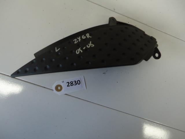 ZX6R 2005 - 2006 Kawasaki Cover Cover onder tank D1-13155, Motoren