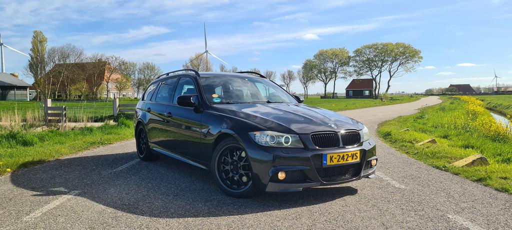BMW E91 325d met een M57 en automaat, Automaat, Achterwielaandrijving, 1800 kg, 2993 cc