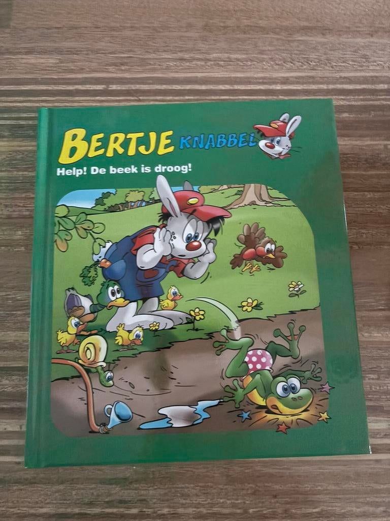 Bertje Knabbel: Help! De beek is droog! van Jan Ivens, Ophalen of Verzenden, Zo goed als nieuw, Sprookjes