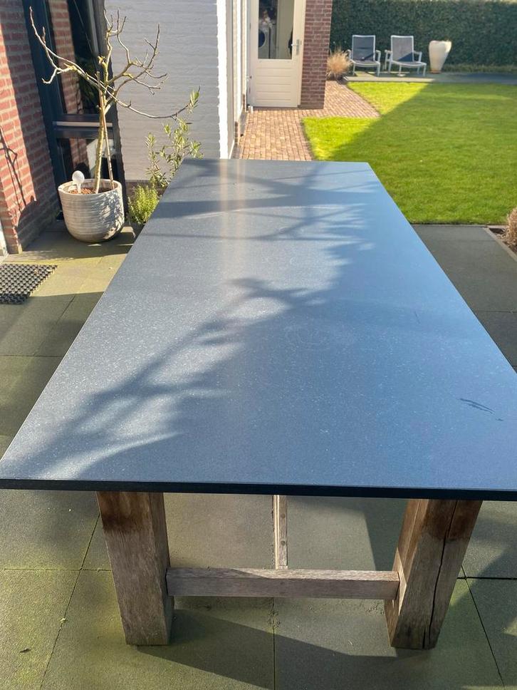 GRATIS: Hardstenen tuintafel 110 x 260 cm, Tuin en Terras, Tuintafels, Gebruikt, Rechthoekig, Hout, Ophalen