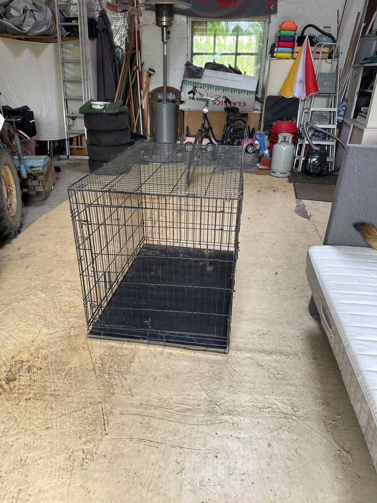 Hondenbench, Dieren en Toebehoren, Hondenbenches, Ophalen of Verzenden, Zo goed als nieuw