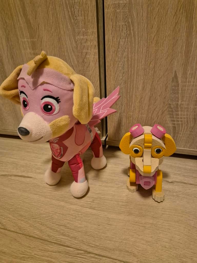 Paw Patrol Knuffel Skye + Skye, Ophalen of Verzenden, Zo goed als nieuw, Hond