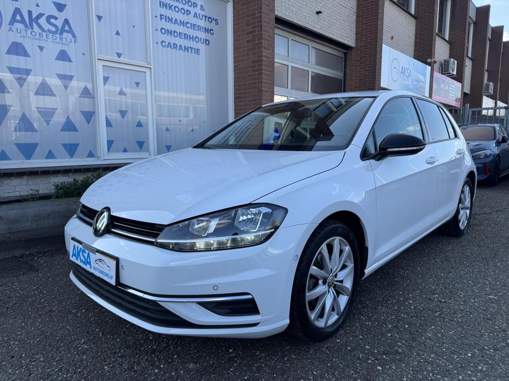 Volkswagen Golf 7 1.0 TSI 116pk iQ Drive DSG Blindspot Carpl, Automaat, Gebruikt, 116 pk, Wit