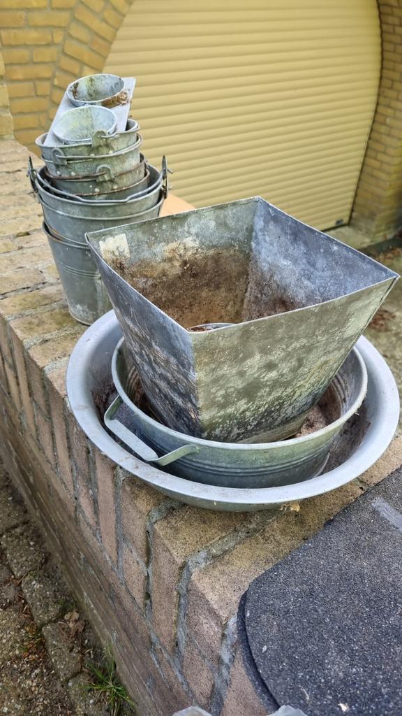 Assortiment metalen plantenbakjes, Ophalen, Gebruikt, Minder dan 30 cm, Rond