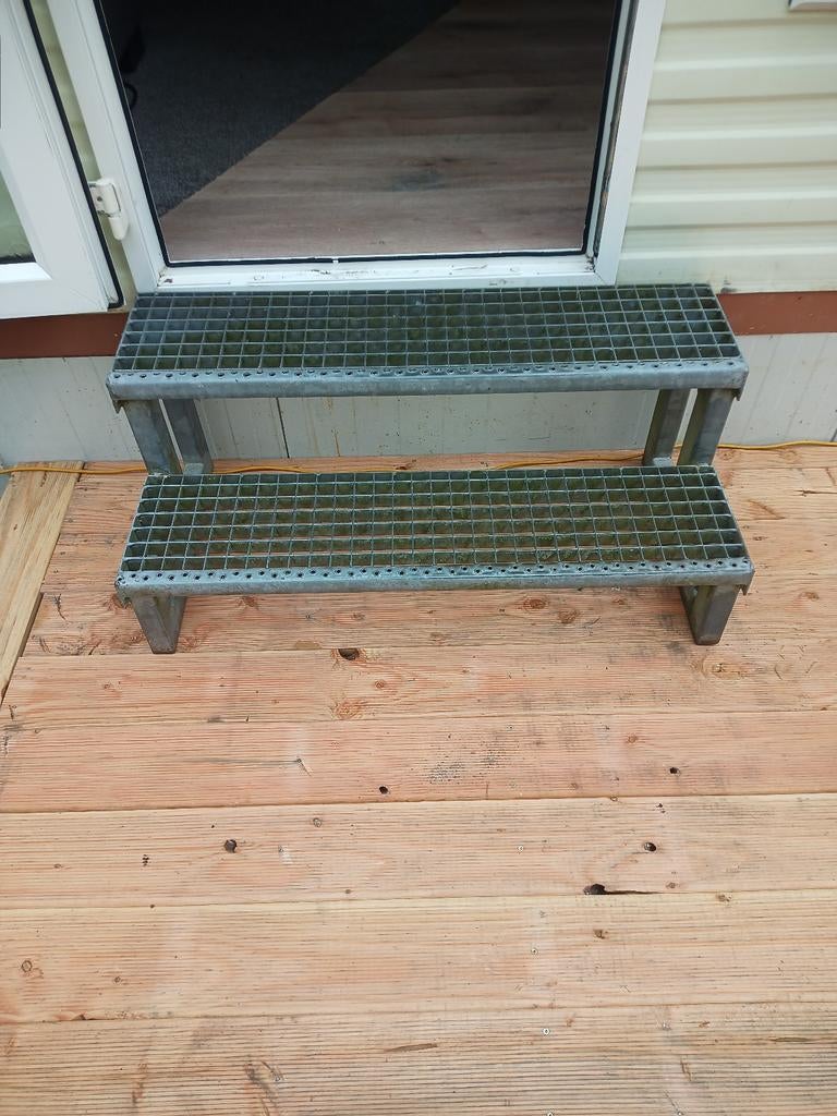 IJzeren Opstap voor Stacaravan - 100x42x49 cm, Ophalen