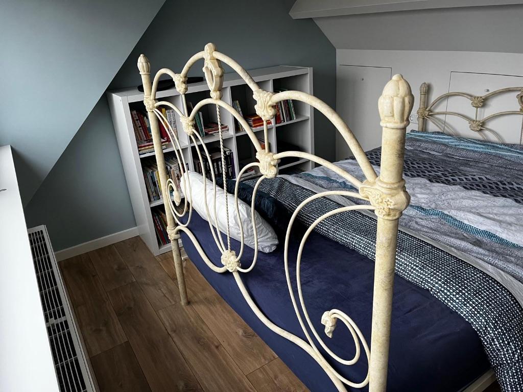 Dico bed romantisch/barok 140 breed metaal, Huis en Inrichting, Slaapkamer | Bedden, Ophalen, Gebruikt, Tweepersoons, 140 cm