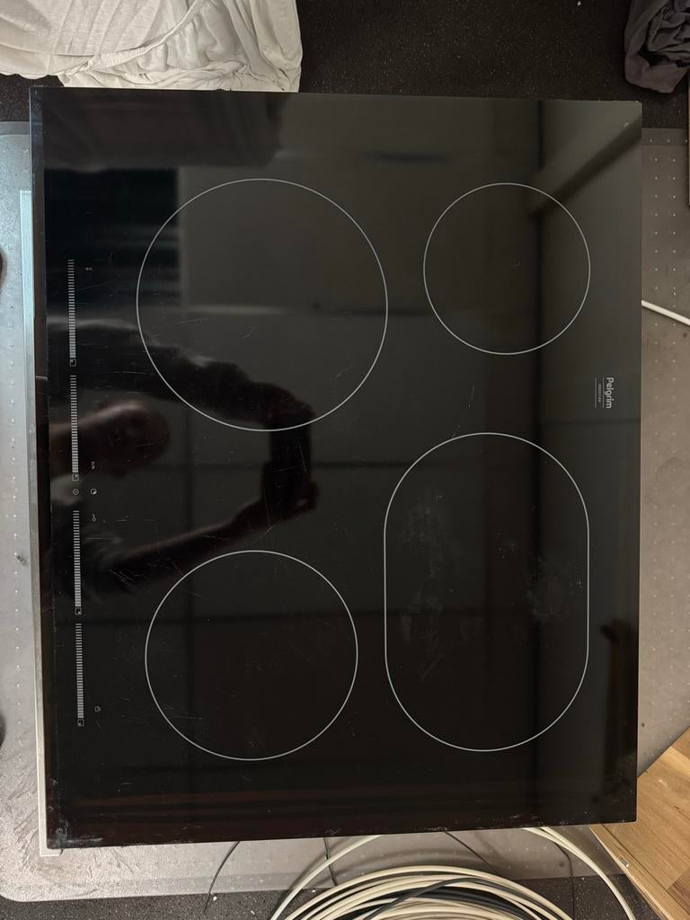 Pelgrim inductieplaat met 4 kookzones en boosterfunctie, Witgoed en Apparatuur, Kookplaten, Zo goed als nieuw, Inbouw, Inductie