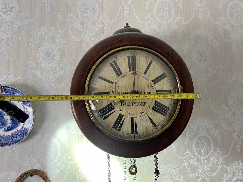 Klassieke wandklok met slinger - Romeinse cijfers, Antiek en Kunst, Antiek | Klokken, Ophalen