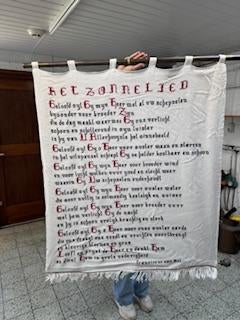 Wandkleed Zonnelied, Huis en Inrichting, Ophalen, Gebruikt, 120 cm, Wandkleed