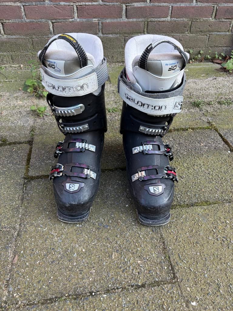 Salomon dames skischoenen - Maat 25 (EU Maat 39/40), Sport en Fitness, Skiën en Langlaufen, Ophalen, 160 tot 180 cm, Gebruikt