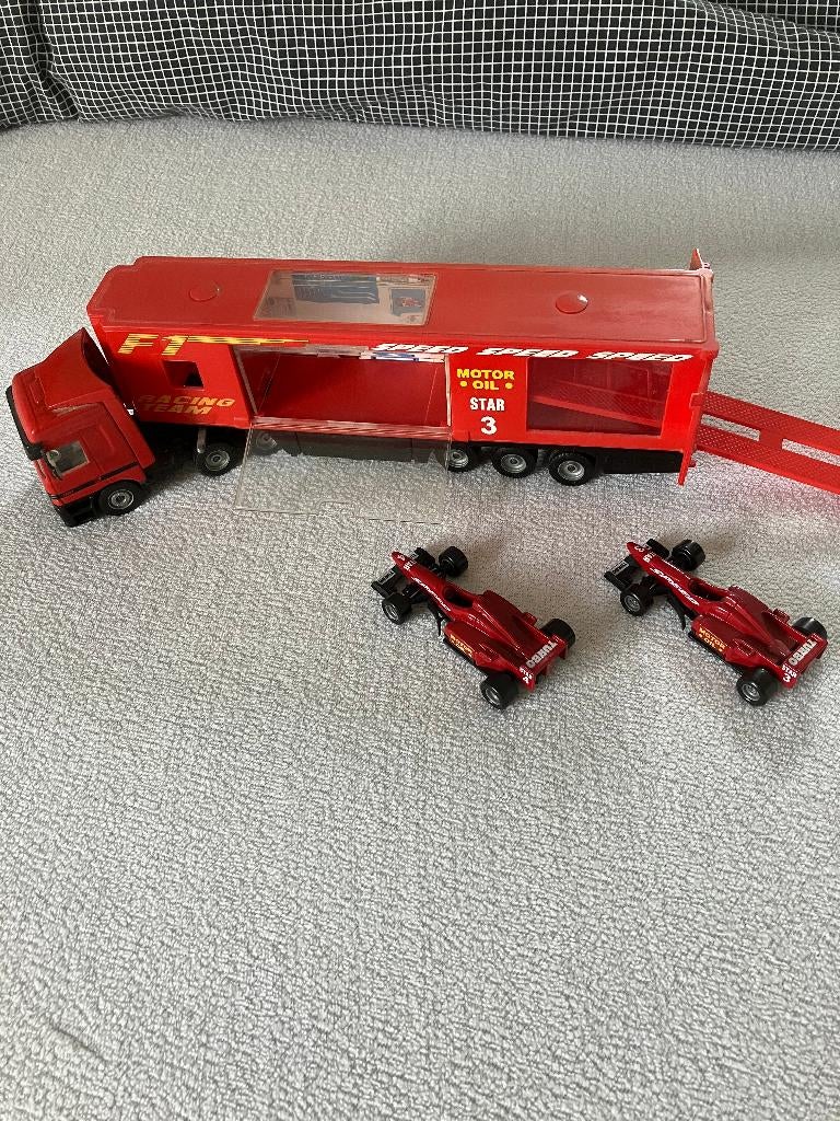 siku F1 team, Hobby en Vrije tijd, Modelauto's | 1:50, Ophalen of Verzenden, Zo goed als nieuw, Bus of Vrachtwagen, SIKU