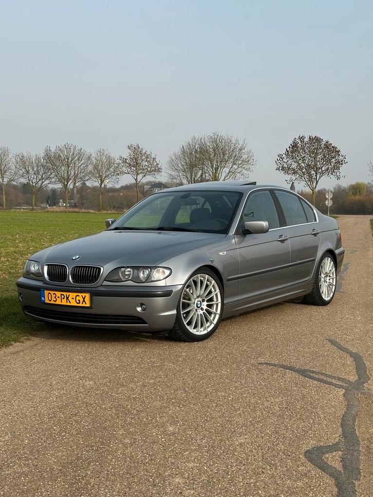 BMW 3-Serie 2.2 I 320 AUT 2004 Grijs 2.2 in lijn 6-cilinder, Auto's, BMW, Particulier, 3-Serie, ABS, Airconditioning, Bluetooth