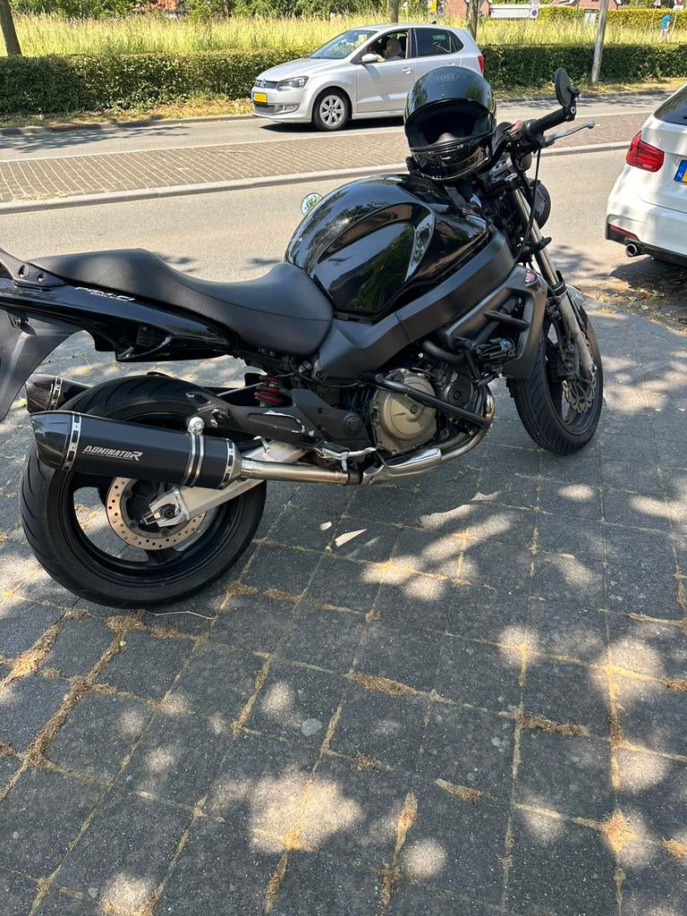 Honda X11 (blackbird), Motoren, 4 cilinders, Motorrijbewijs A, Gebruikt, Sportuitlaat