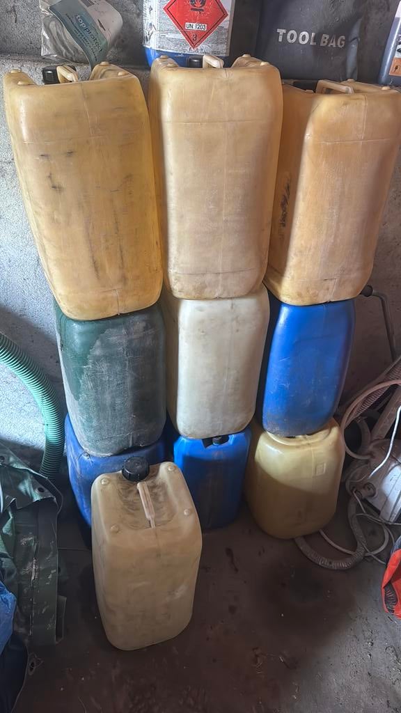 Jerrycan 20 liter, Minder dan 75 liter, Ophalen, Zo goed als nieuw