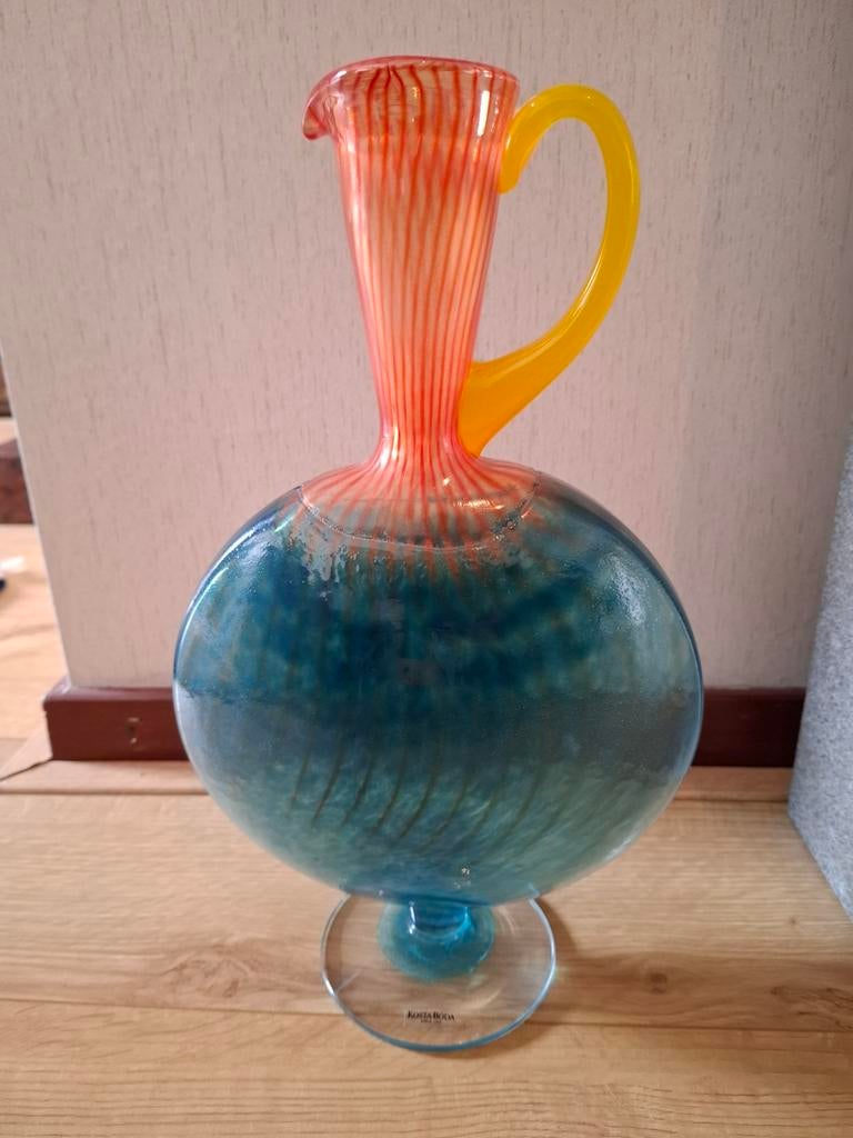 Kosta boda vaas bon bon serie kjell Engman, Ophalen, Blauw, Glas, Minder dan 50 cm