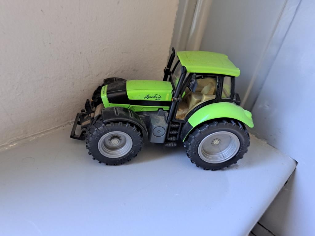 Trekker, Hobby en Vrije tijd, Modelauto's | 1:32, Ophalen, Gebruikt