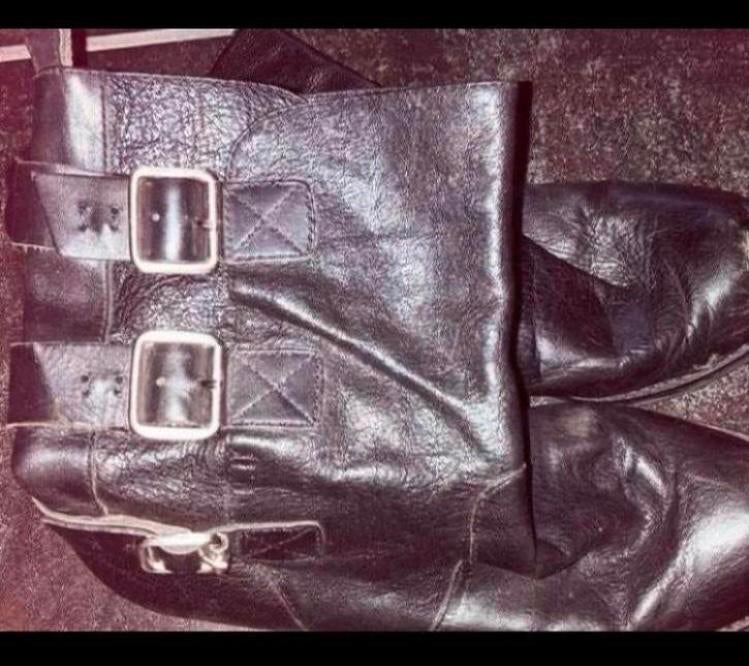 DKNY Dames laarsjes, leer zwart , maat 40 z.g.a.n., Zwart, Lage of Enkellaarzen, Ophalen of Verzenden, Zo goed als nieuw