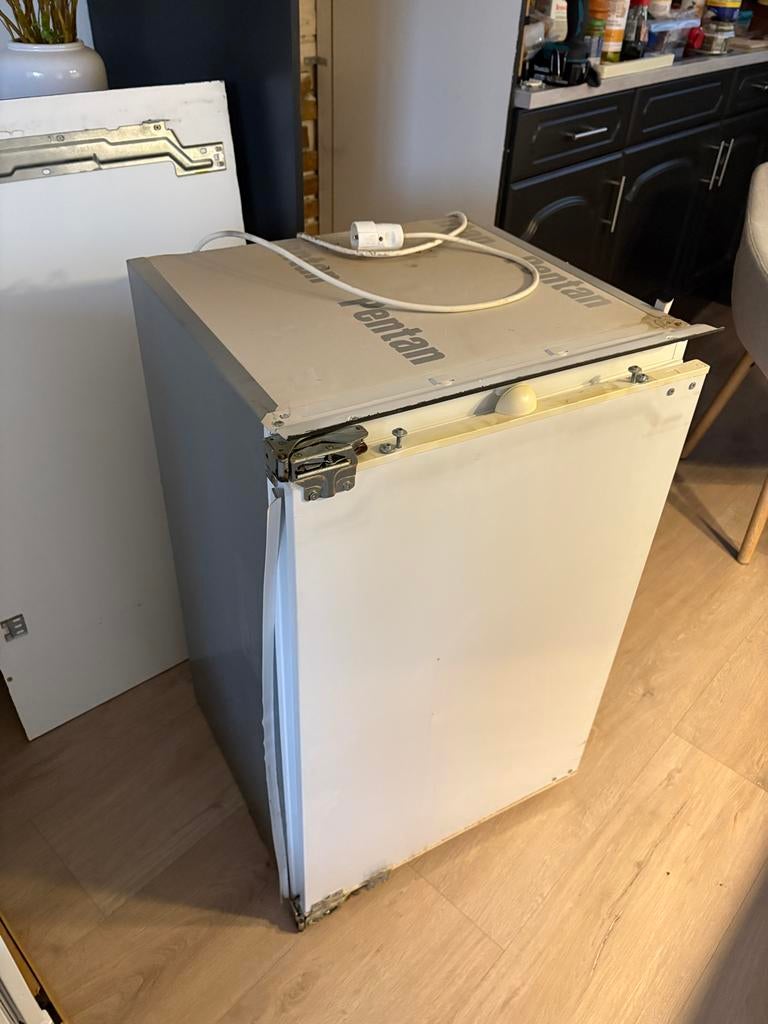 Siemens inbouw koelkast 88cm hoogte, Ophalen, Gebruikt, Zonder vriesvak, 85 tot 120 cm