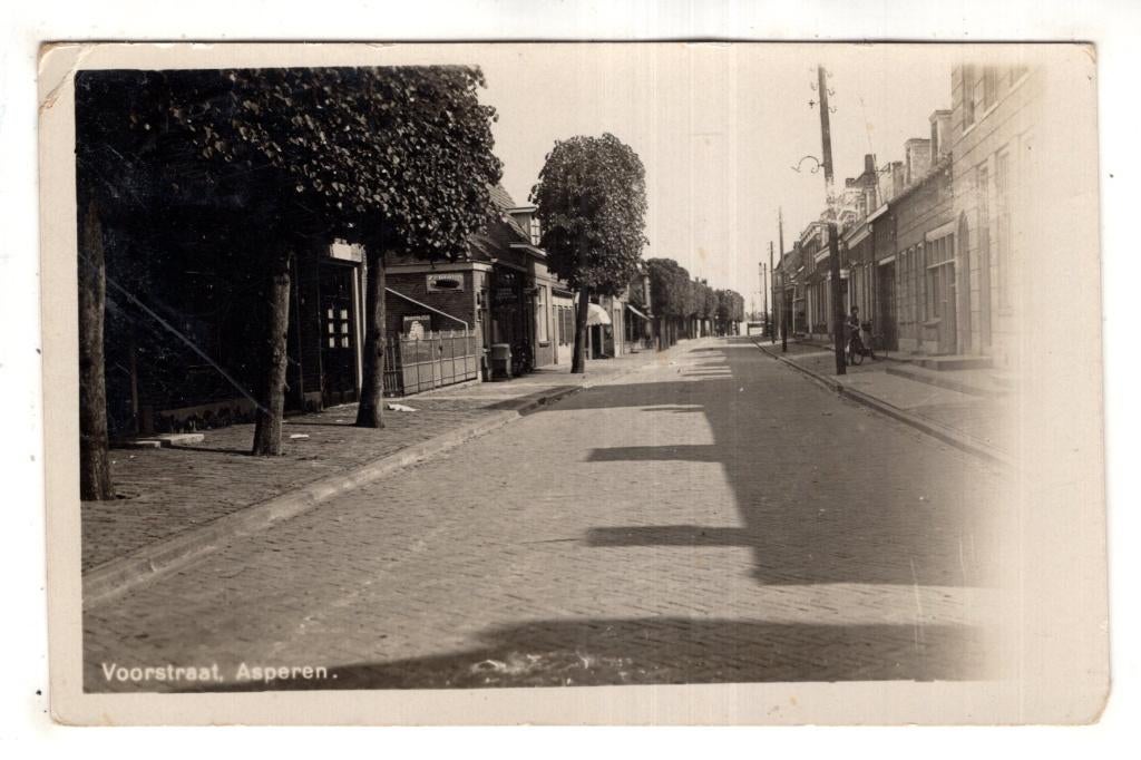 Asperen Fotokaart Voorstraat 1940, Verzamelen, Ansichtkaarten | Nederland, Verzenden, 1920 tot 1940, Gelopen, Gelderland