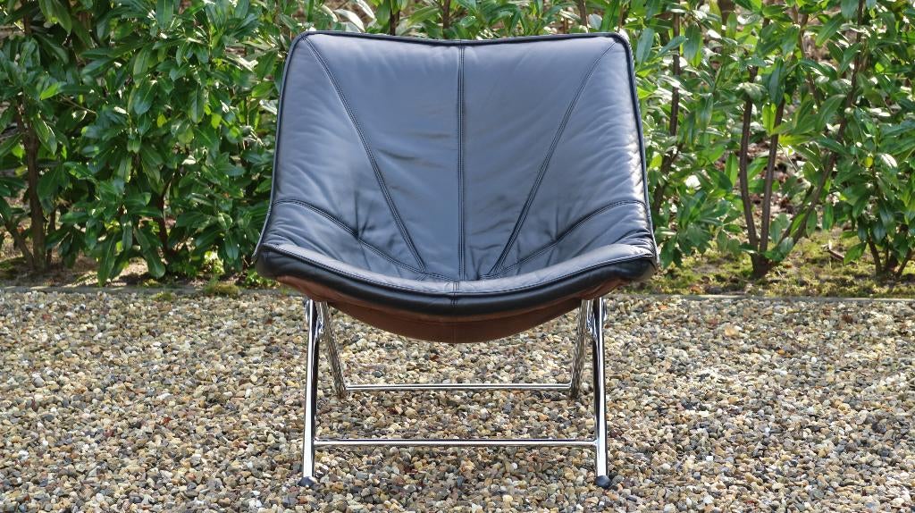 Molinari Teun van Zanten zwart leren fauteuil., Ophalen, Zo goed als nieuw, Design fauteuil, 50 tot 75 cm