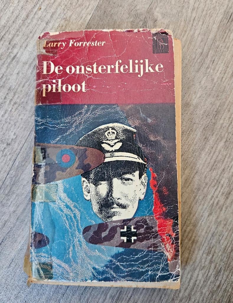 De onsterfelijke piloot, Verzenden, Luchtmacht, Engeland, Boek of Tijdschrift