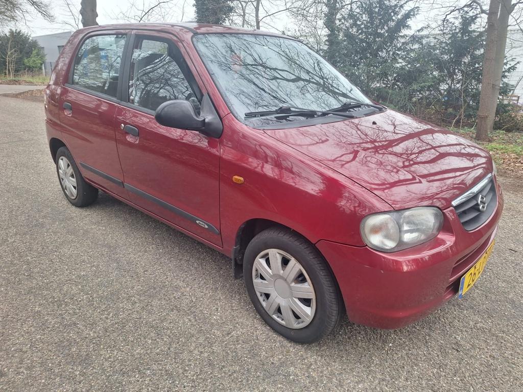 Suzuki Alto met maar 136000 km 1.1 GLS (bj 2003), Auto's, 750 kg, 4 cilinders, 4 stoelen, Origineel Nederlands